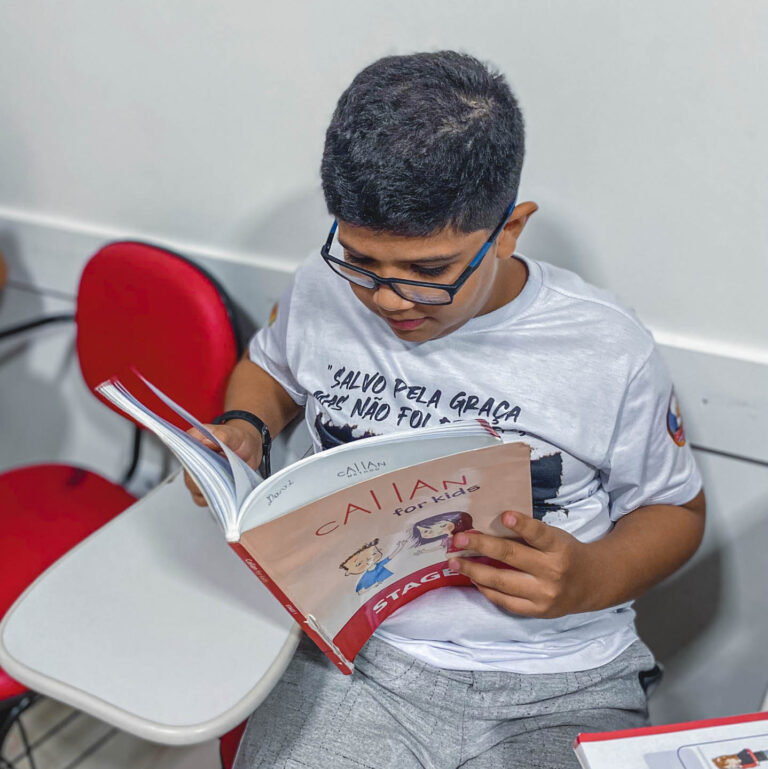 Aprenda inglês de forma divertida na Kids Academy com Turmas Little Kids e Kids para crianças de 04 a 11 anos